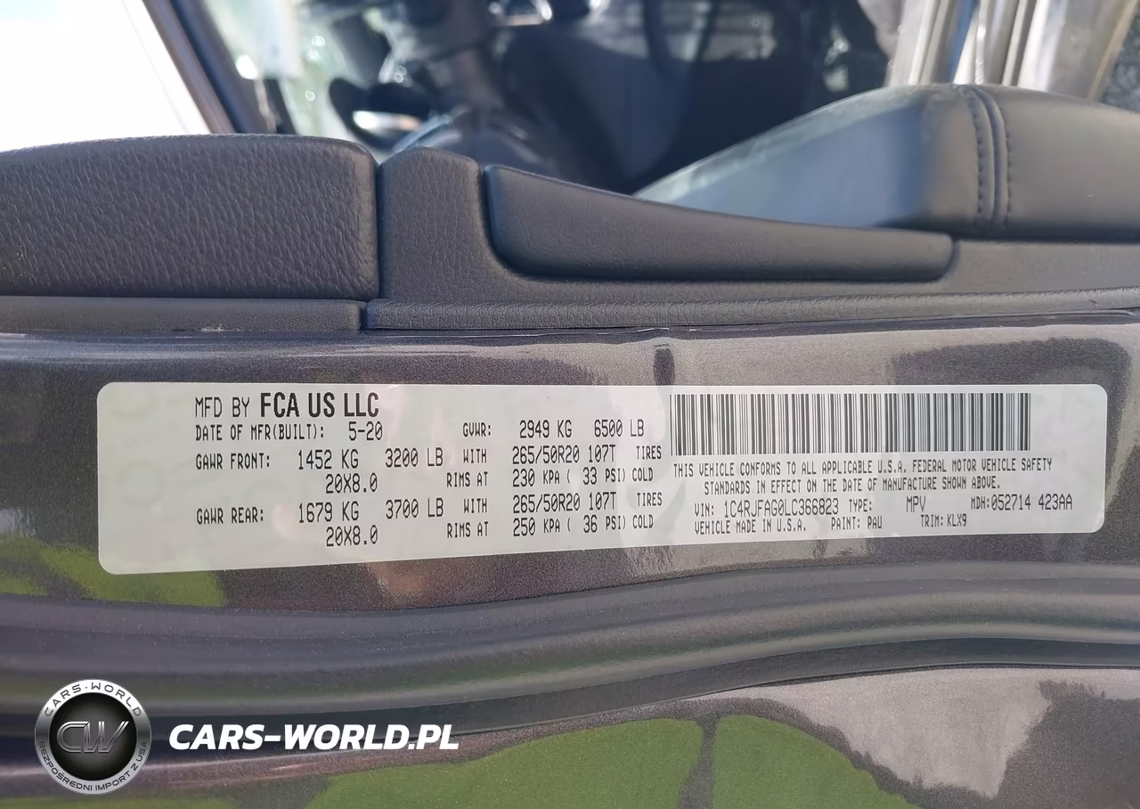 2020 Jeep Grand Cherokee Altitude 4X4 VIN:1C4RJFAG0LC366823 - 9