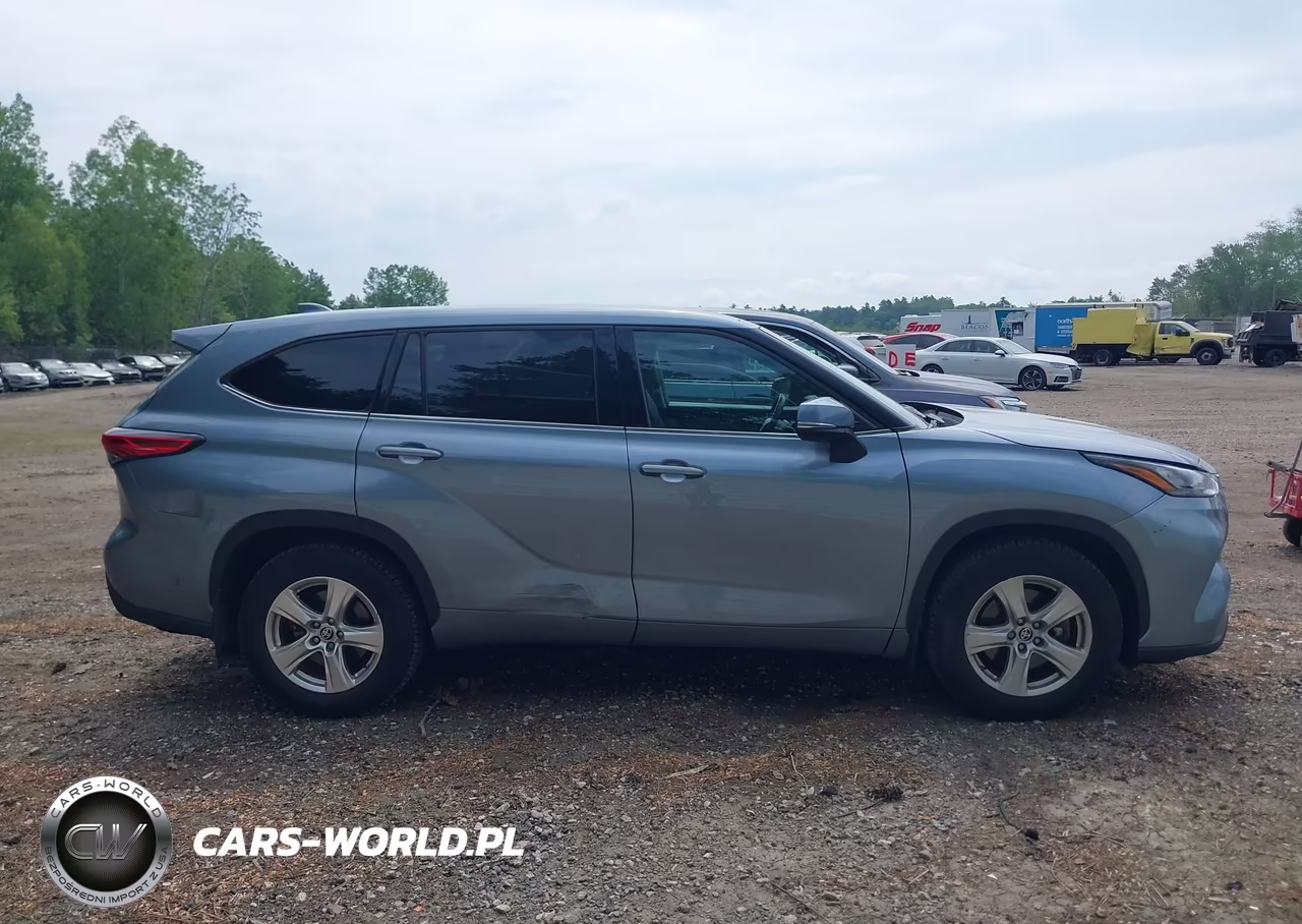 2020 Toyota Highlander Le VIN:5TDBZRBH7LS017059 - 13