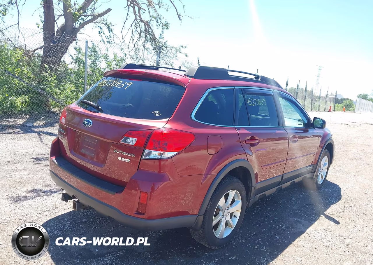 2013 Subaru Outback 2.5I Premium VIN:4S4BRBGCXD3319254 - 4