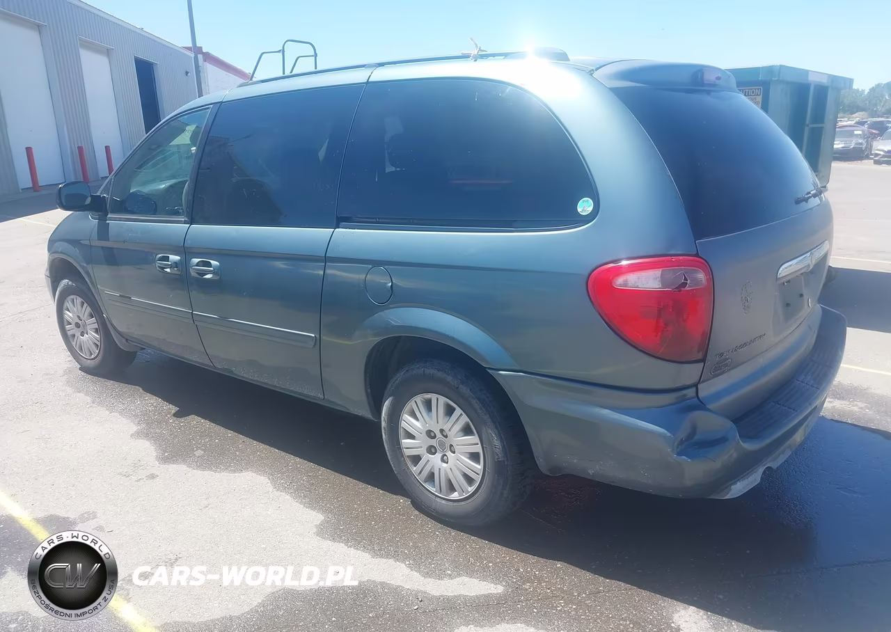 2006 Chrysler Town & Country Lx VIN:2A4GP44R26R659958 - 3