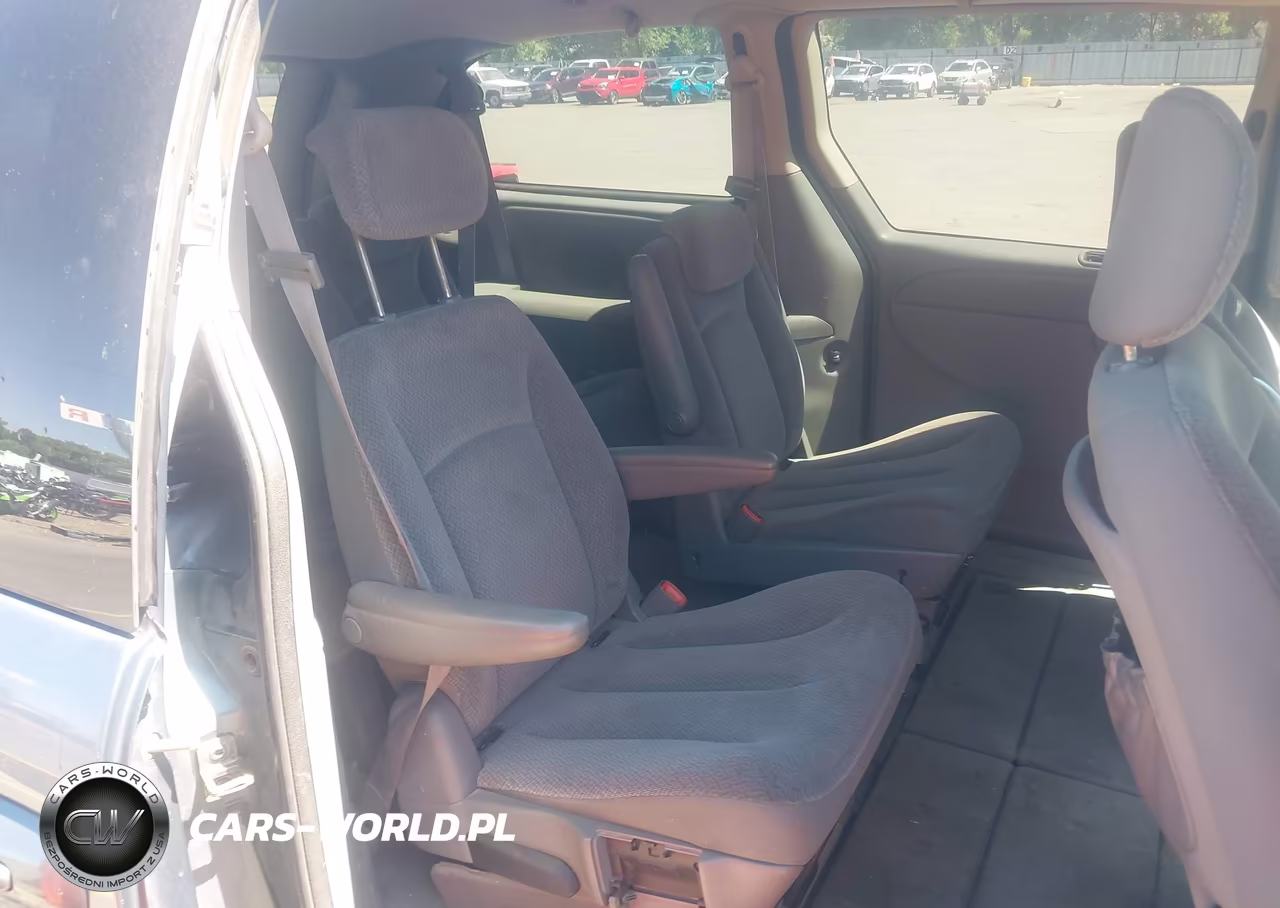 2006 Chrysler Town & Country Lx VIN:2A4GP44R26R659958 - 8