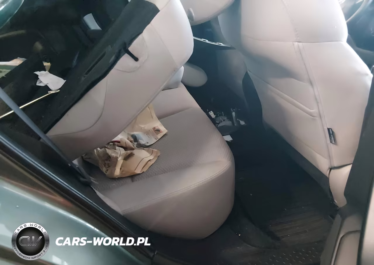 2015 Subaru Forester 2.5I Premium VIN:JF2SJADC2FH506070 - 8