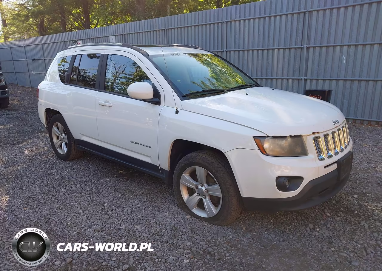 2014 Jeep Compass Latitude – zdjęcie 1 z 11
