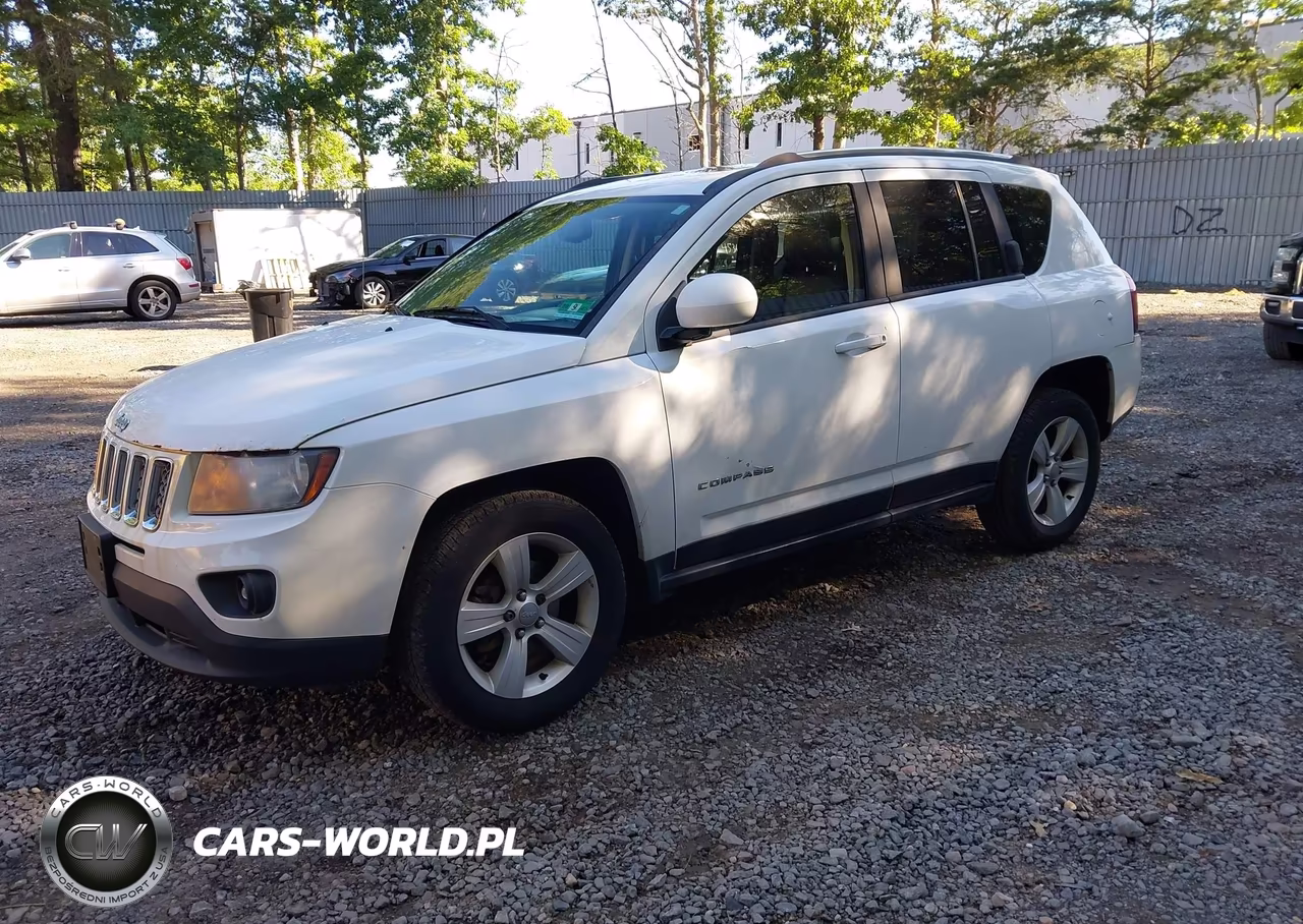 2014 Jeep Compass Latitude VIN:1C4NJDEB8ED788160 - 2