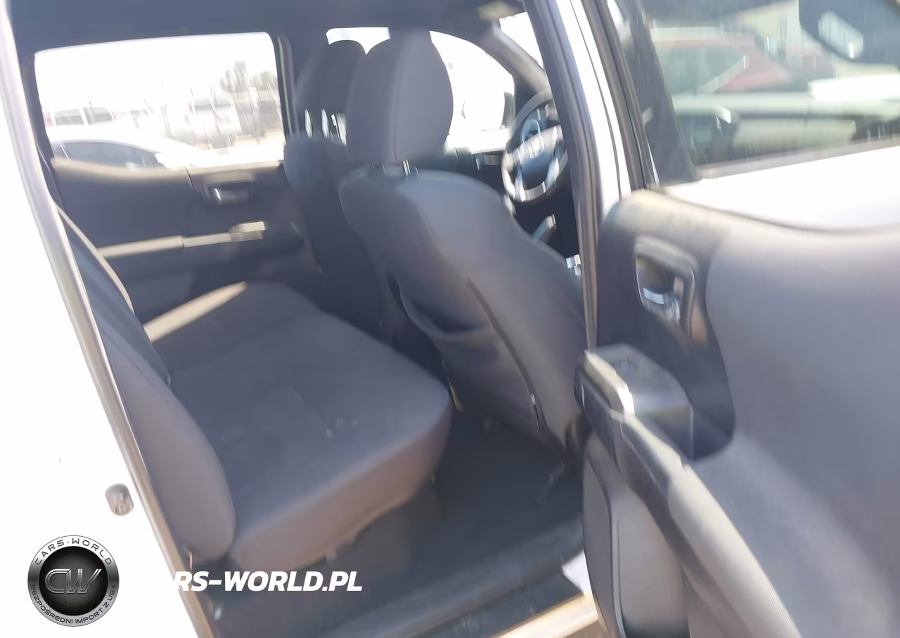 2018 Toyota Tacoma Trd Sport VIN:3TMAZ5CN0JM065461 - 8