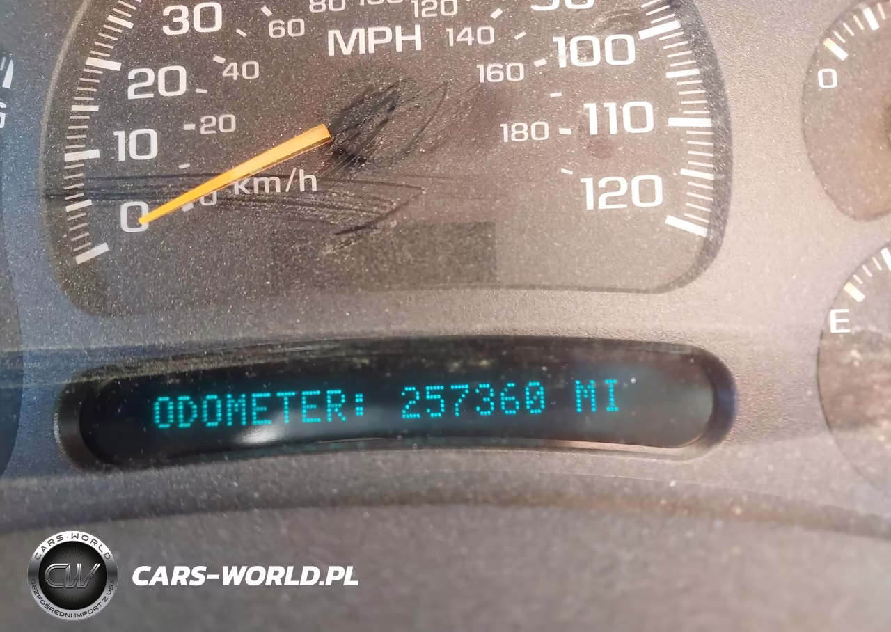 2004 Chevrolet Suburban 1500 Ls VIN:1GNEC16T44J179929 - 7