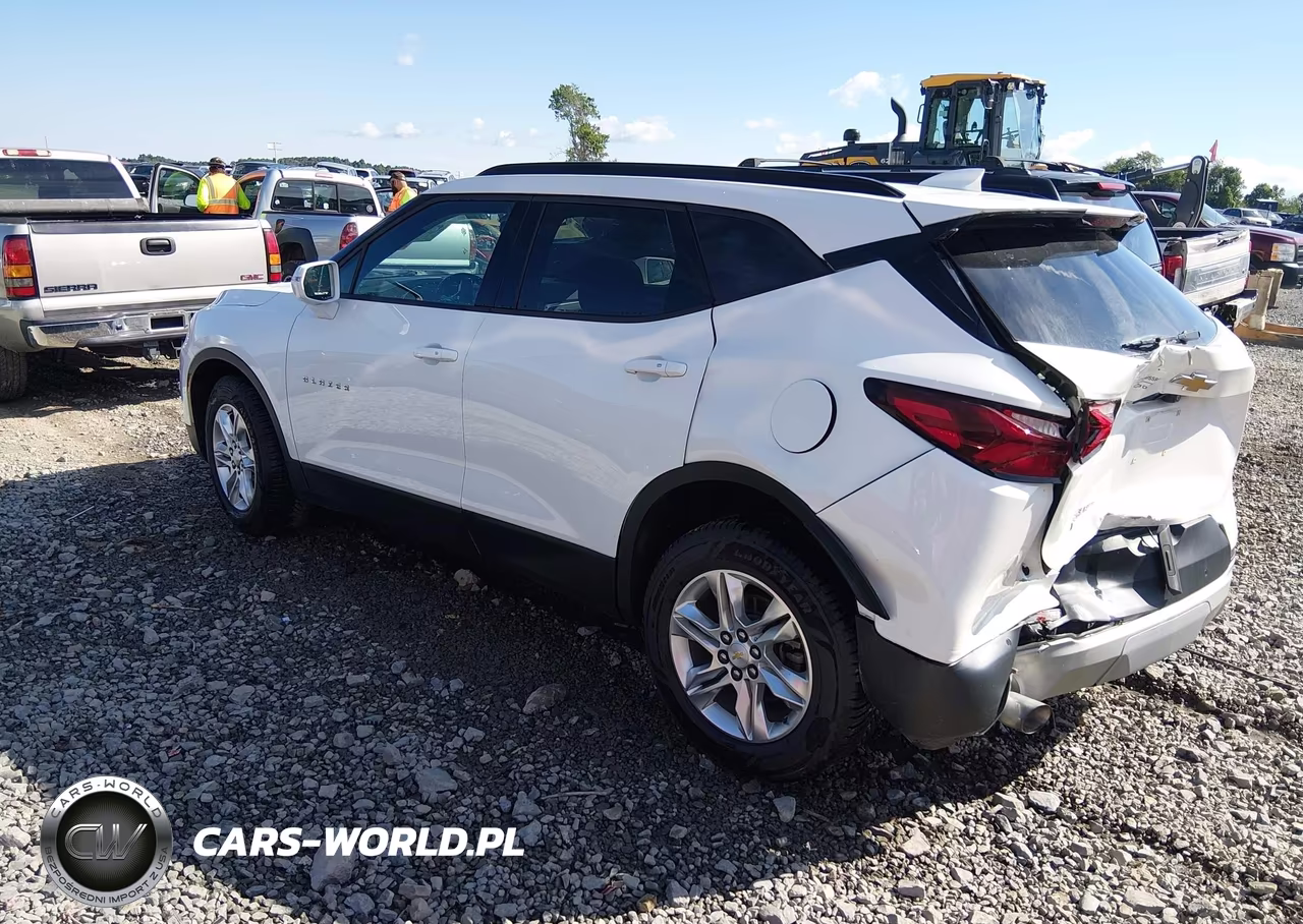 2020 Chevrolet Blazer Awd 2Lt VIN:3GNKBHRS4LS530837 - 3