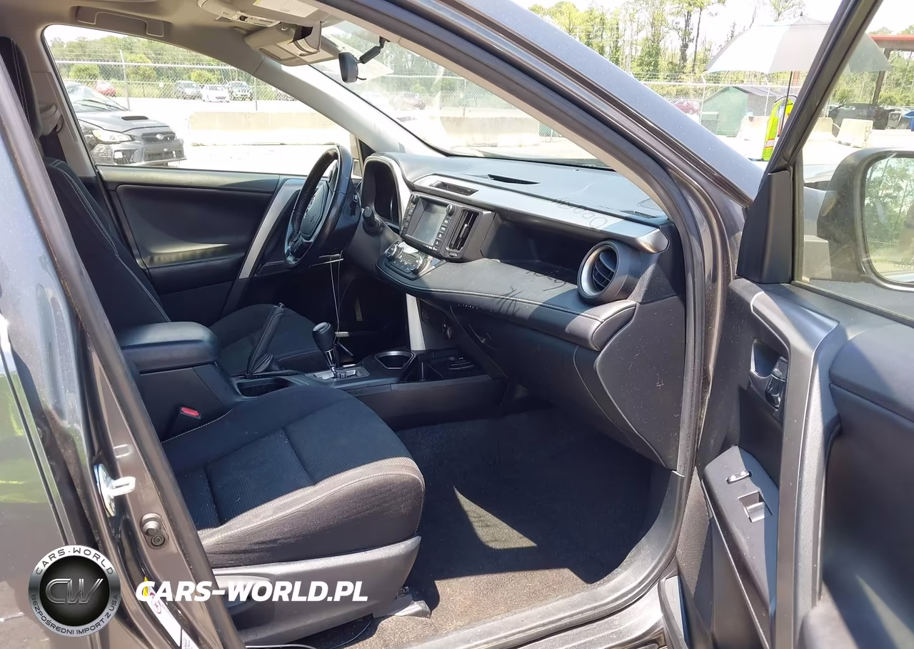 2016 Toyota Rav4 Hybrid Xle VIN:JTMRJREV7GD000514 - 5