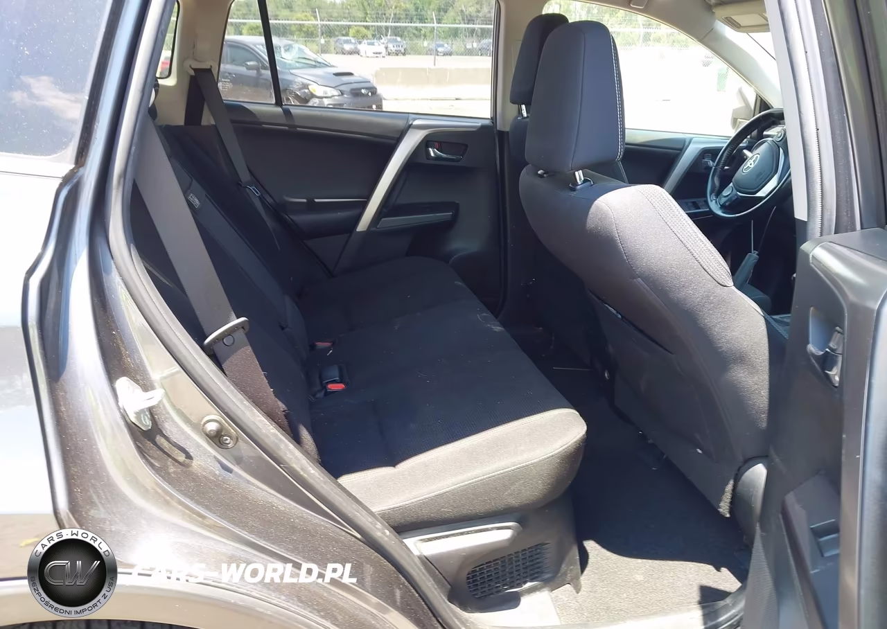 2016 Toyota Rav4 Hybrid Xle VIN:JTMRJREV7GD000514 - 8