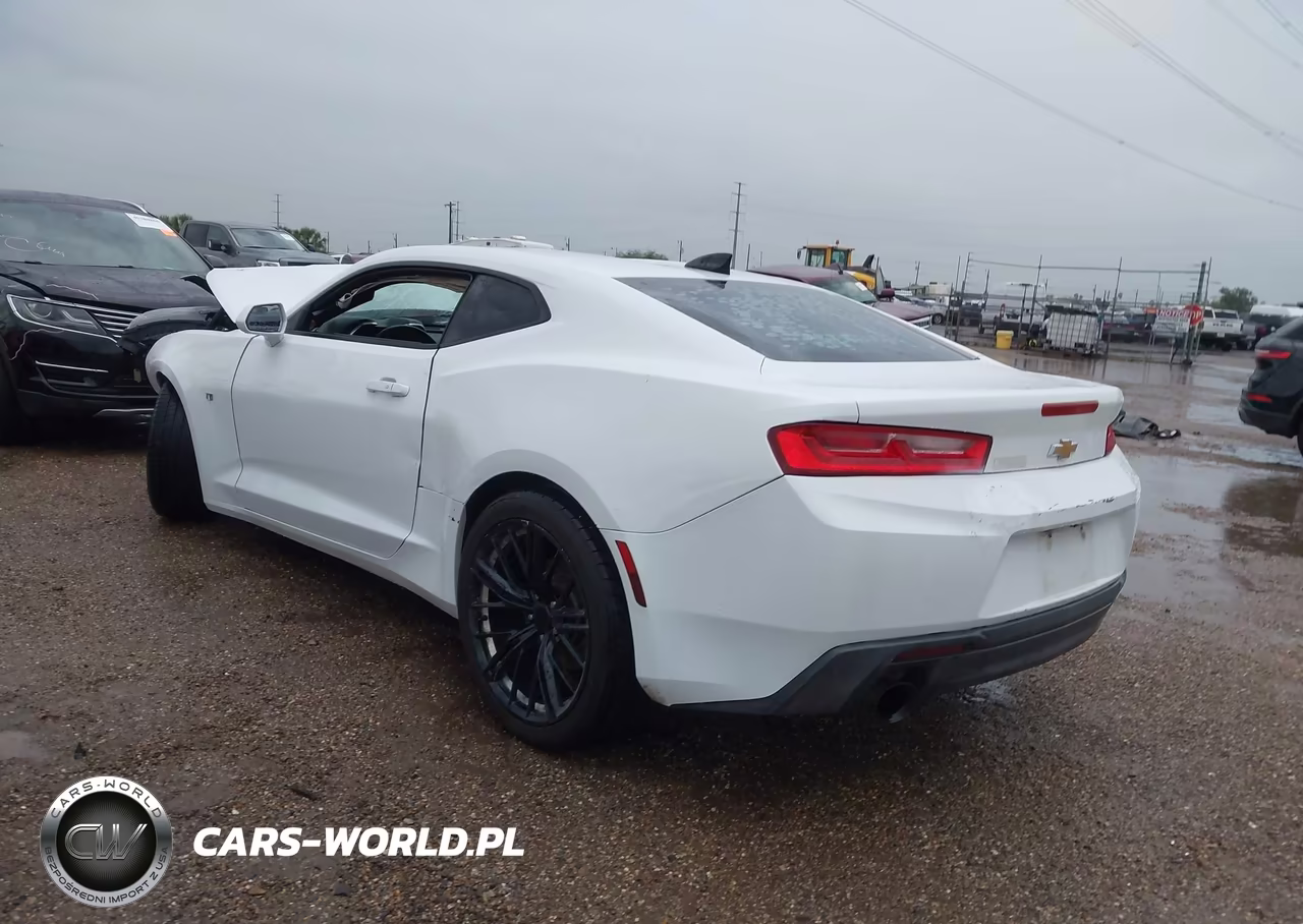 2016 Chevrolet Camaro 1Lt VIN:1G1FB1RX5G0179312 - 3