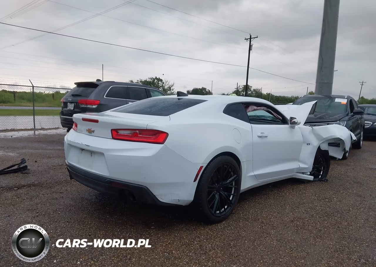 2016 Chevrolet Camaro 1Lt VIN:1G1FB1RX5G0179312 - 4