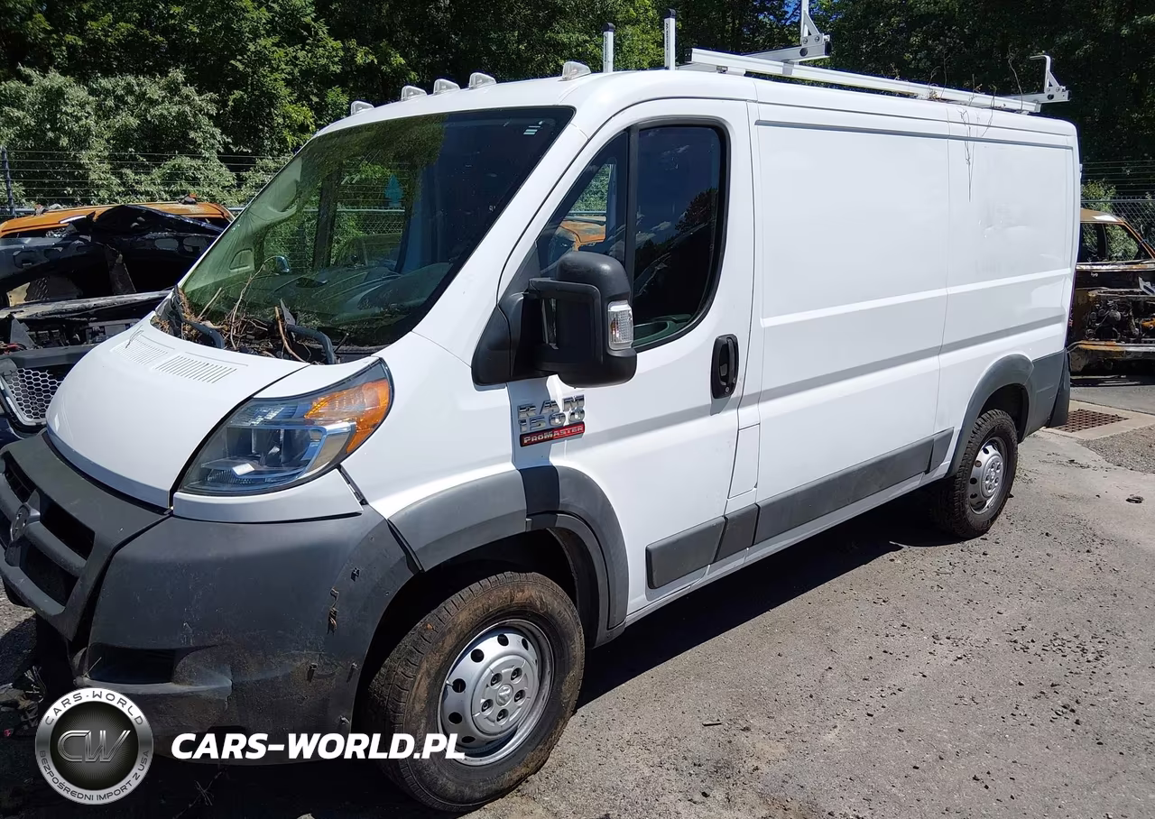 2018 Ram Promaster 1500 Low Roof 136 Wb VIN:3C6TRVAG2JE155354 - 2