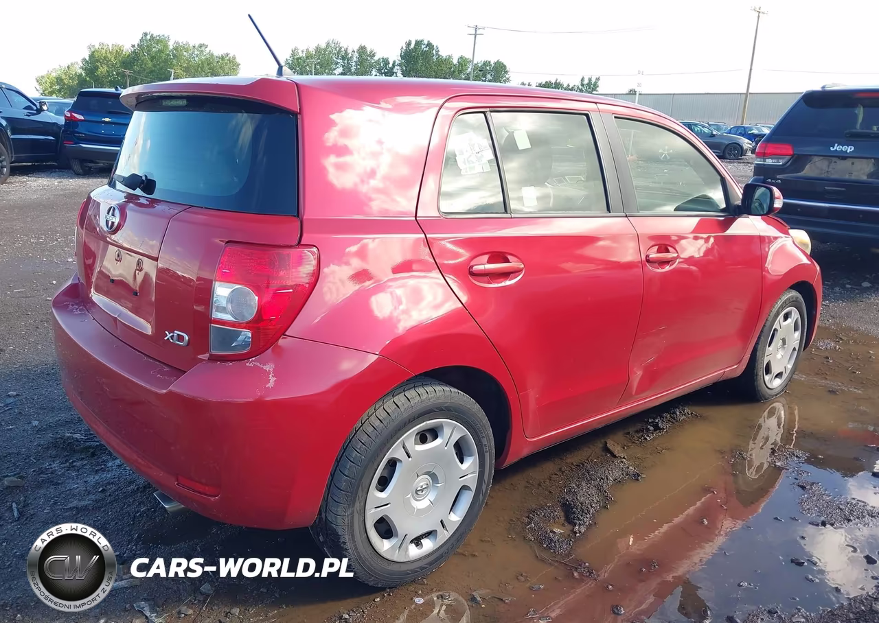 2013 Scion Xd VIN:JTKKUPB40D1031960 - 4