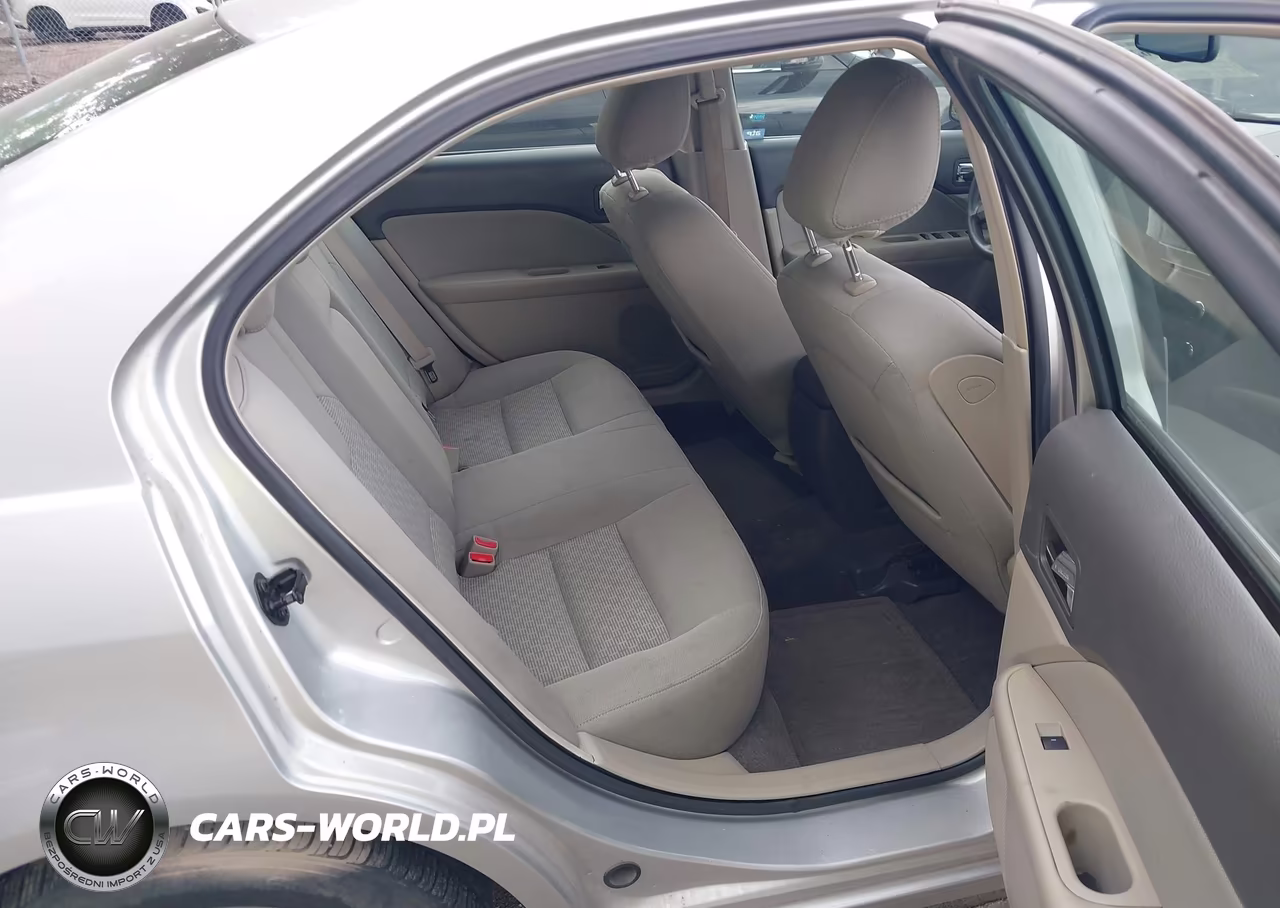 2010 Ford Fusion Se VIN:3FAHP0HAXAR239686 - 8