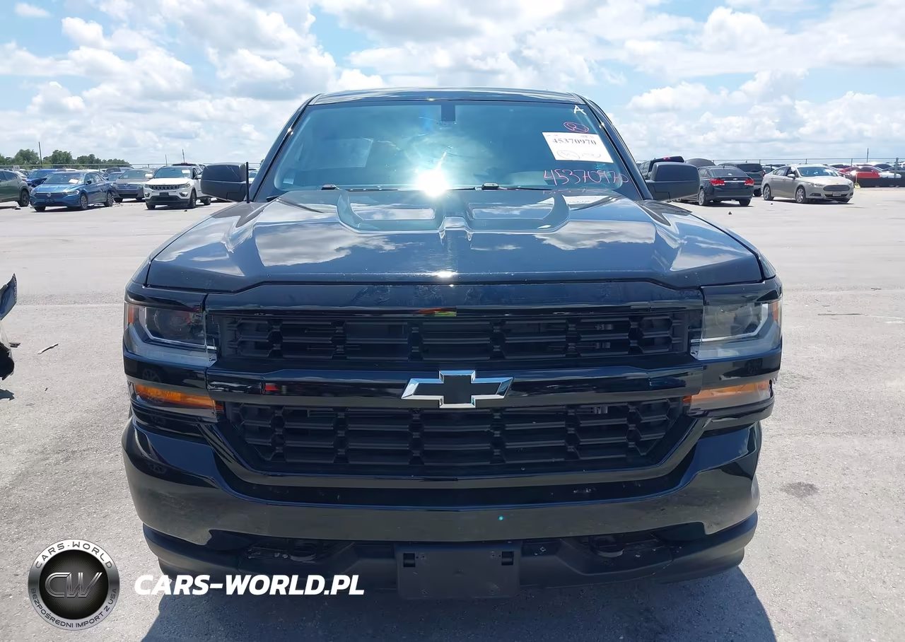 2017 Chevrolet Silverado 1500 Custom VIN:1GCRCPEH6HZ147193 - 12