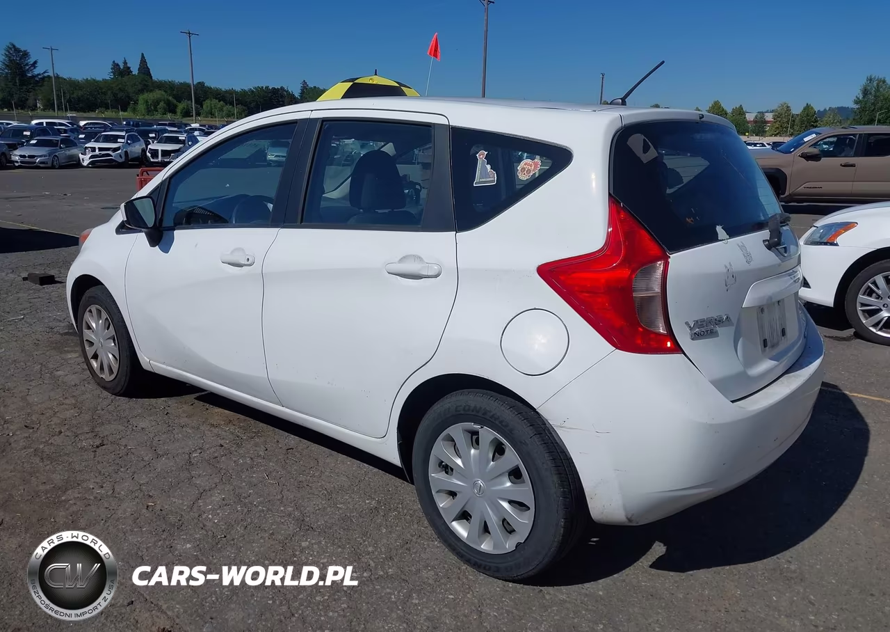 2015 Nissan Versa Note S (Sr)-S Plus-Sl-Sr-Sv VIN:3N1CE2CP5FL420676 - 3