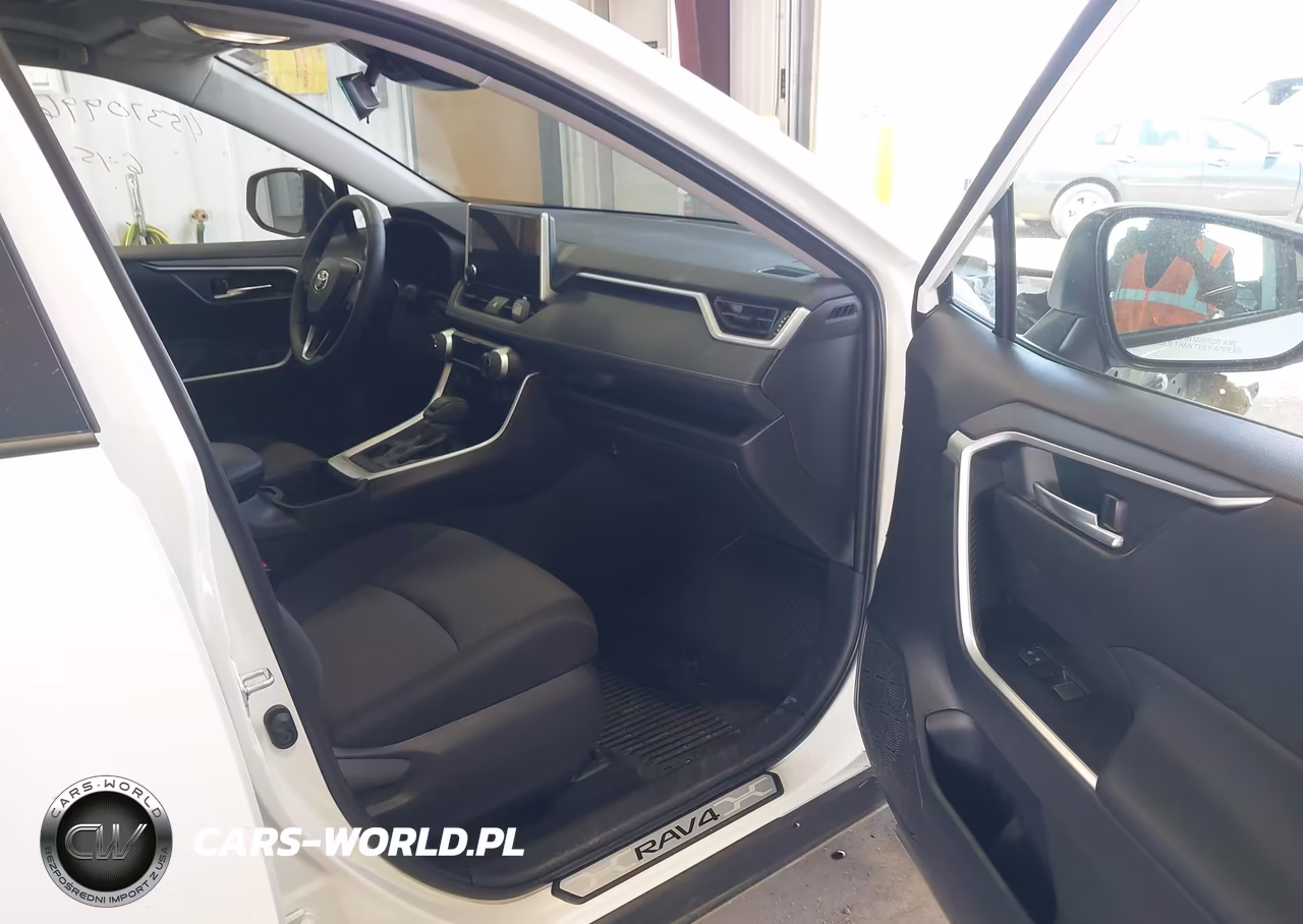 2025 Toyota Rav4 Xle VIN:2T3P1RFV1SC513728 - 5