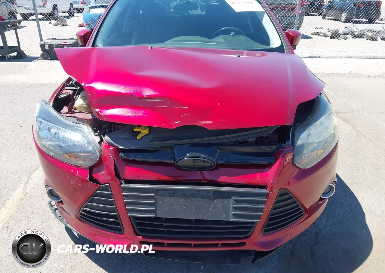 2013 Ford Focus Titanium VIN:1FADP3N2XDL178064 - 6