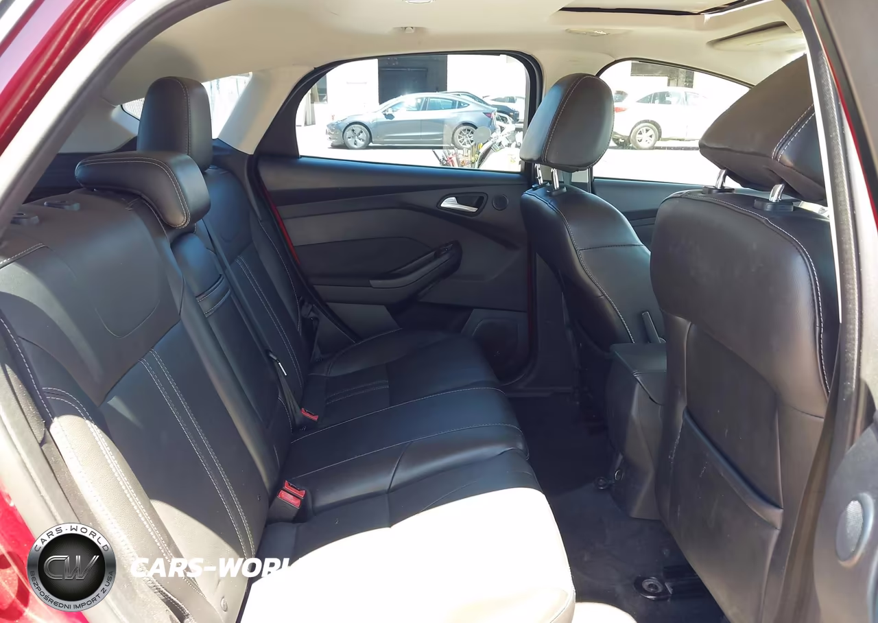 2013 Ford Focus Titanium VIN:1FADP3N2XDL178064 - 8
