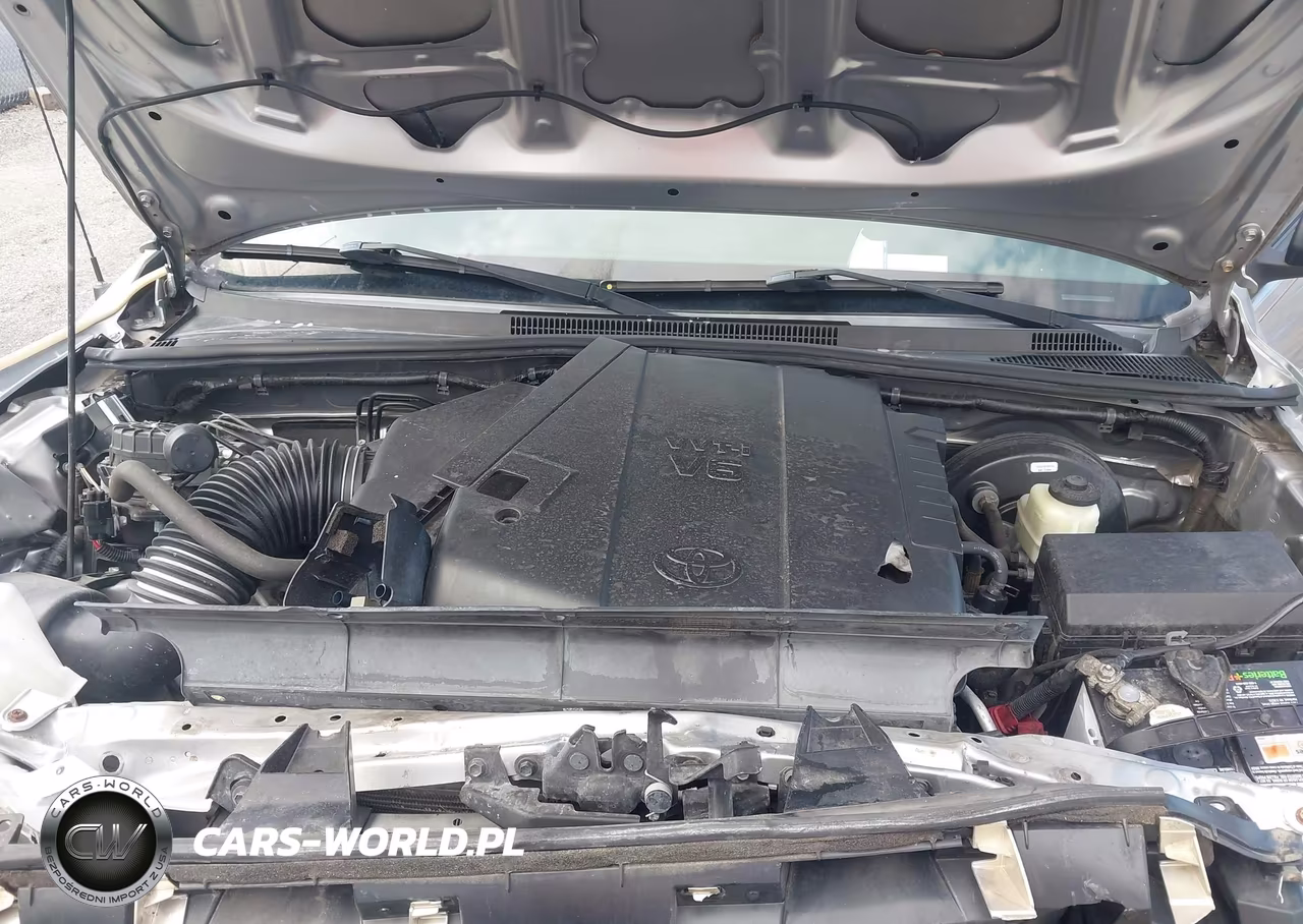2015 Toyota Tacoma Prerunner V6 VIN:5TFJU4GN1FX076439 - 10