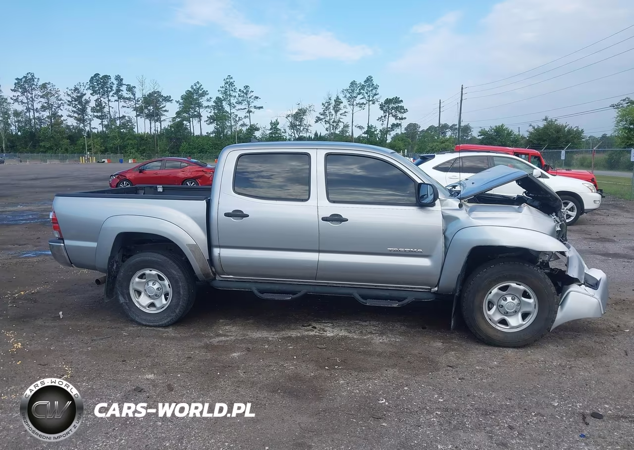 2015 Toyota Tacoma Prerunner V6 VIN:5TFJU4GN1FX076439 - 13