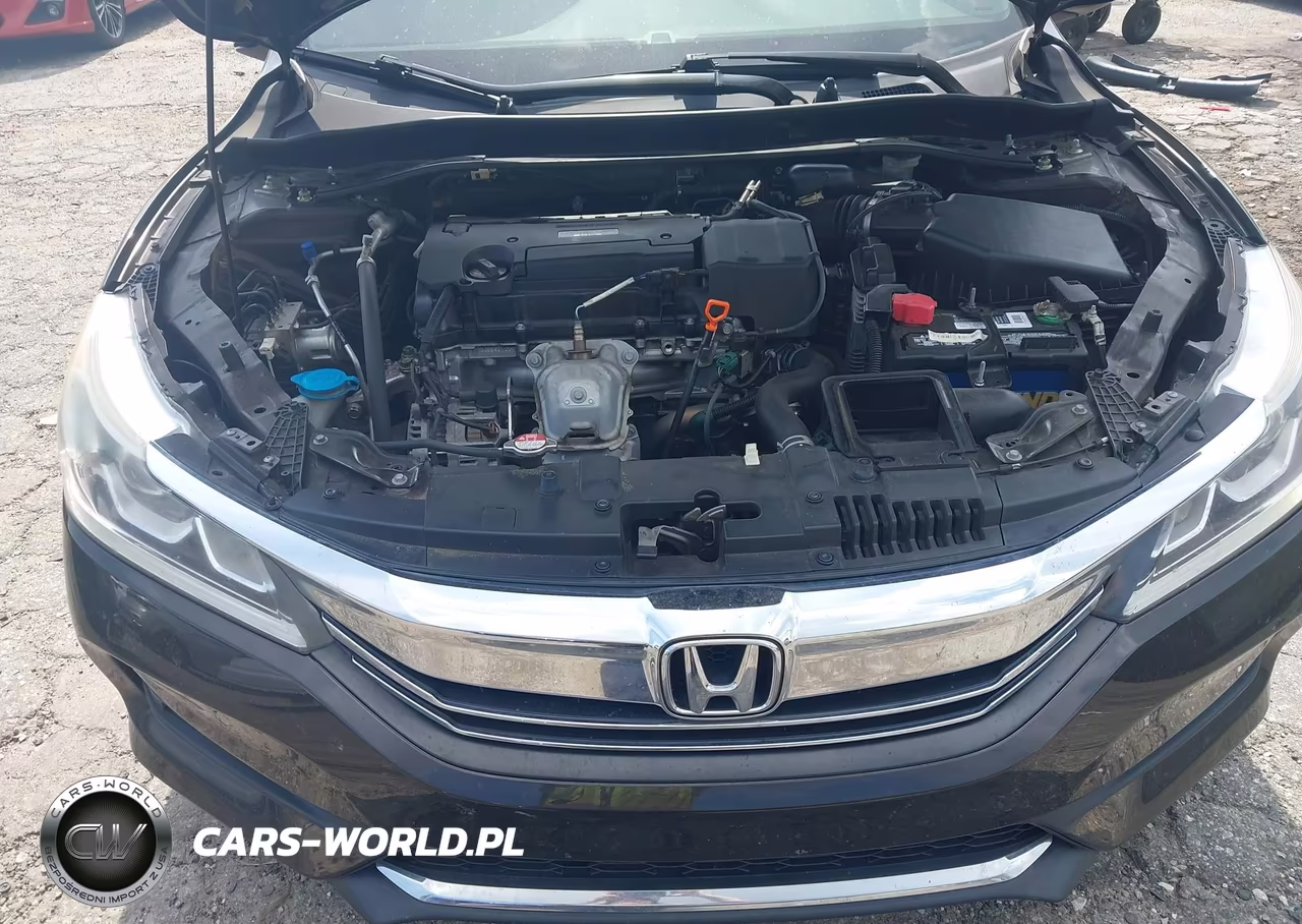 2017 Honda Accord Sport VIN:1HGCR2F5XHA108781 - 10