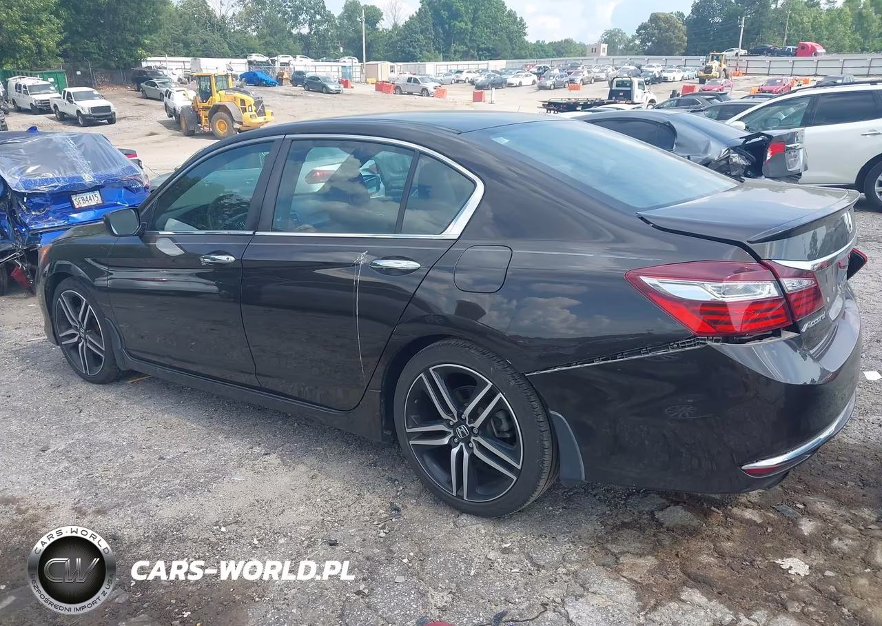 2017 Honda Accord Sport VIN:1HGCR2F5XHA108781 - 14