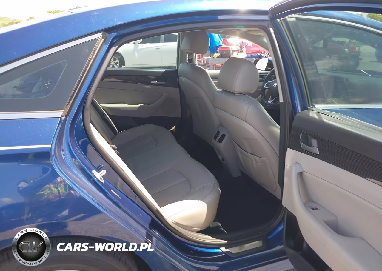 2018 Hyundai Sonata Limited VIN:5NPE34AFXJH647940 - 8