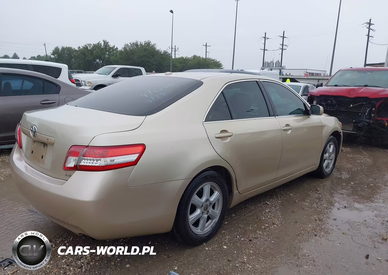 2010 Toyota Camry Le VIN:4T4BF3EK4AR042864 - 4