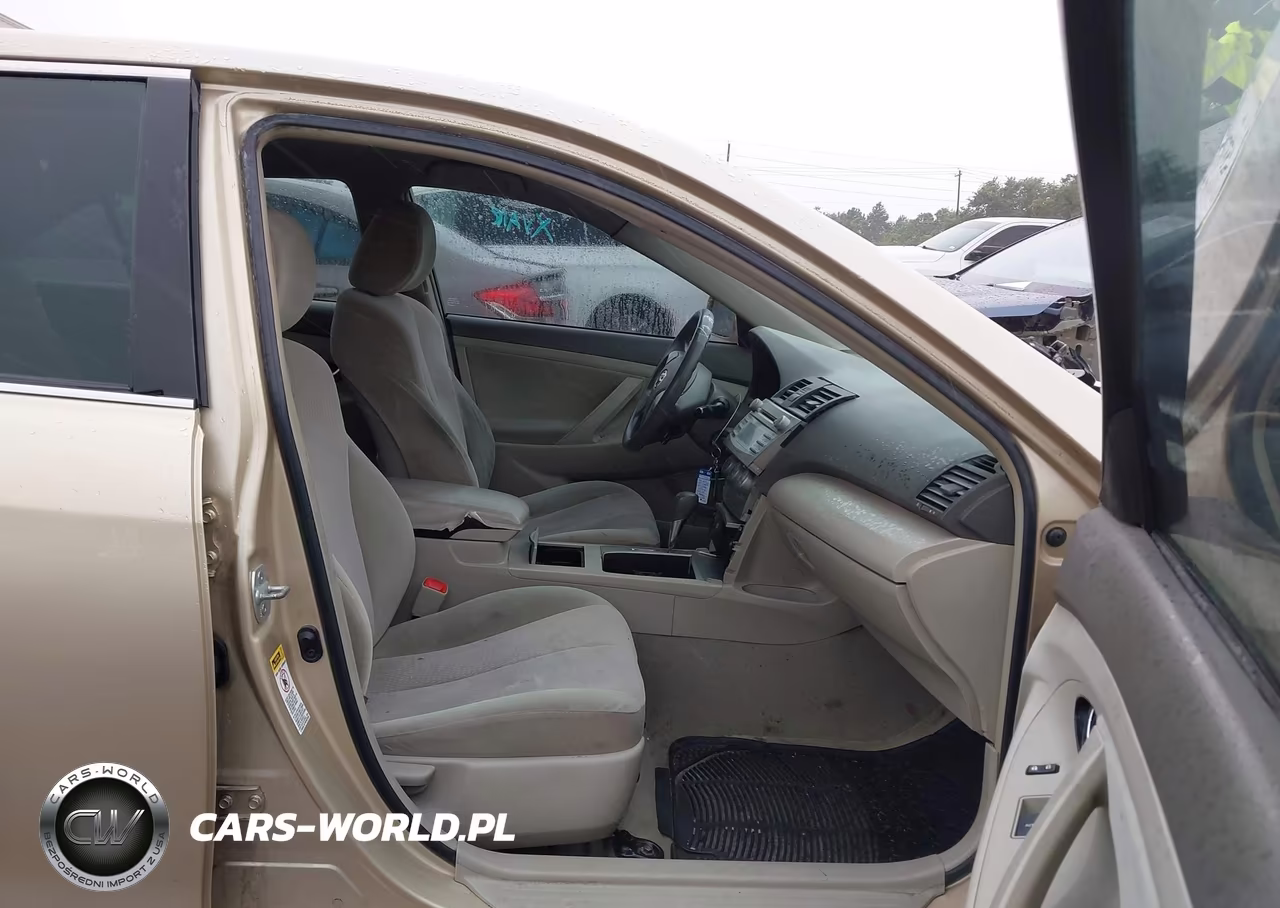 2010 Toyota Camry Le VIN:4T4BF3EK4AR042864 - 5
