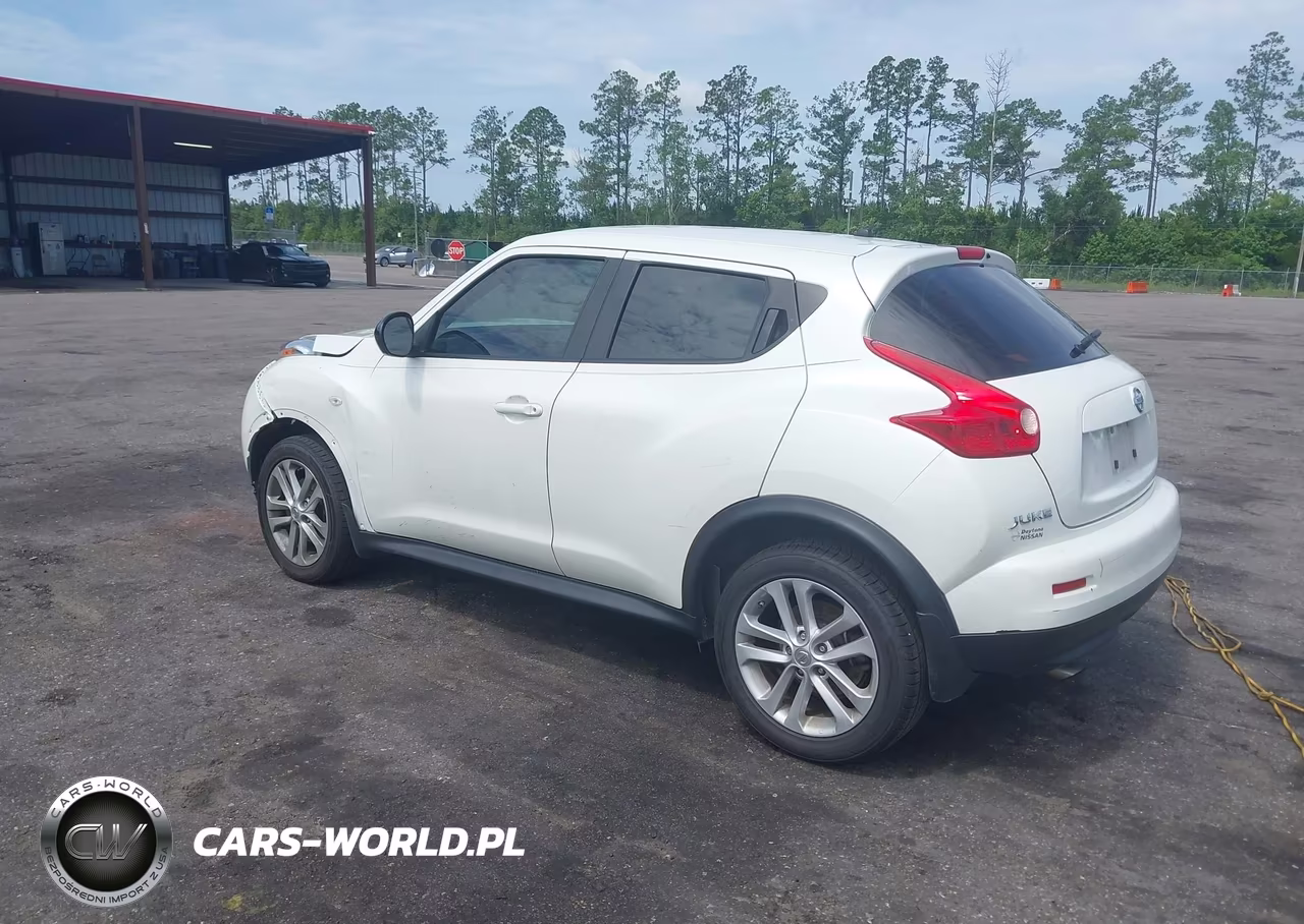 2014 Nissan Juke S VIN:JN8AF5MR7ET350910 - 3