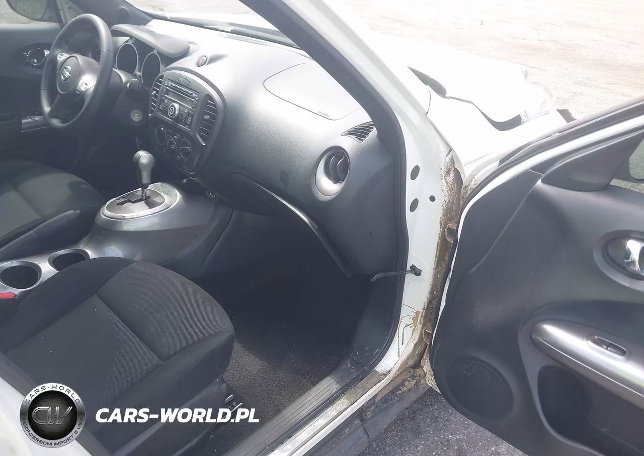 2014 Nissan Juke S VIN:JN8AF5MR7ET350910 - 5