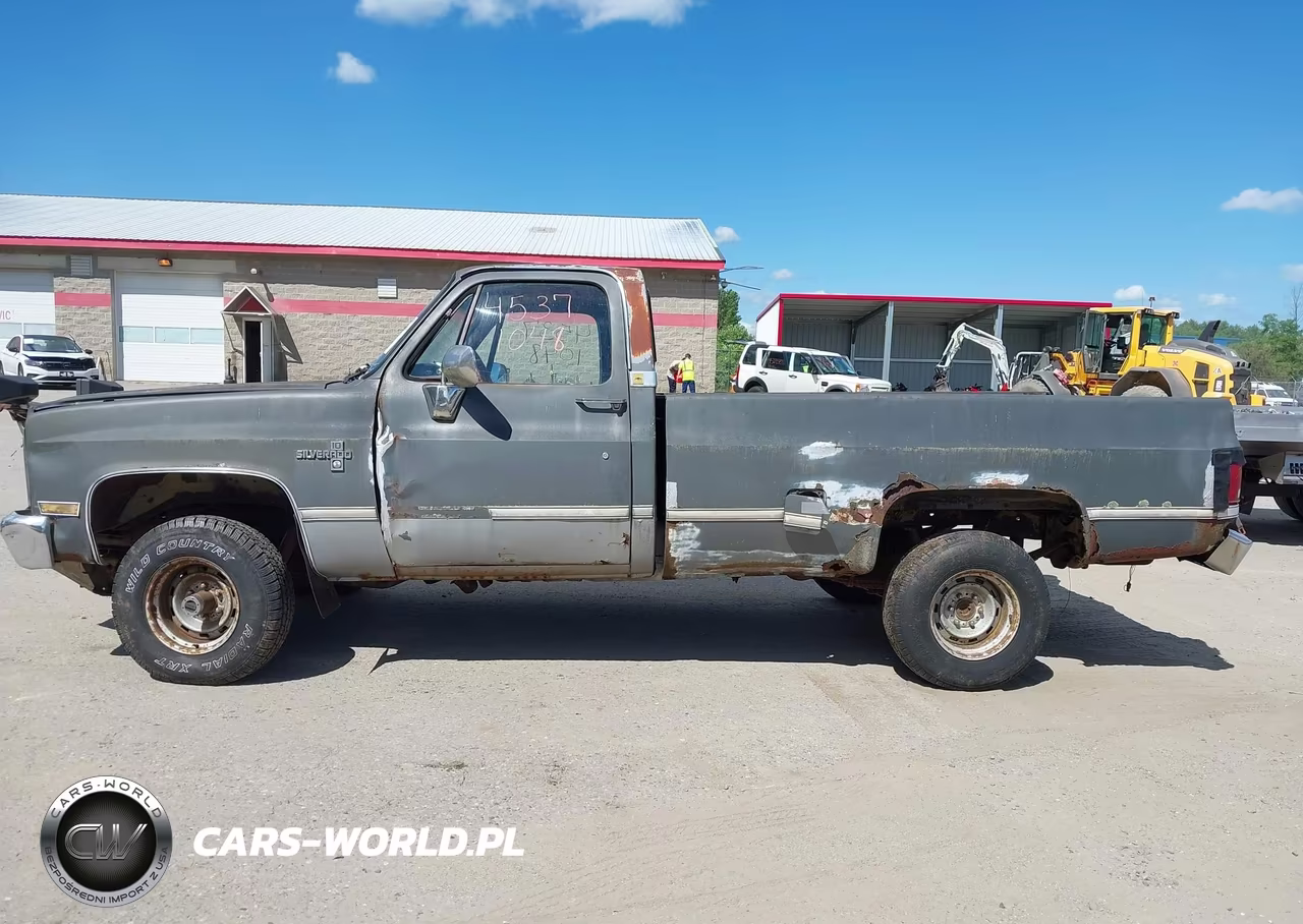 1986 Chevrolet K10 VIN:2GCEK14H6G1216567 - 12