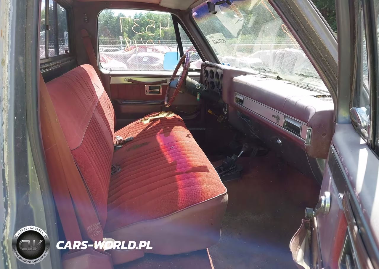 1986 Chevrolet K10 VIN:2GCEK14H6G1216567 - 5