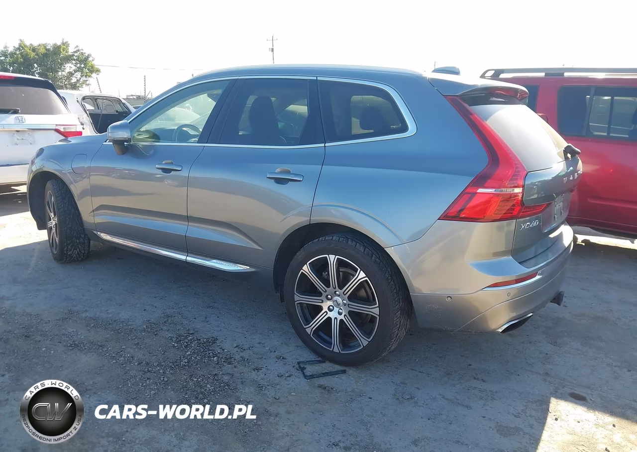 2018 Volvo Xc60 Hybrid T8 Inscription VIN:LYVBR0DL6JB106489 - 3