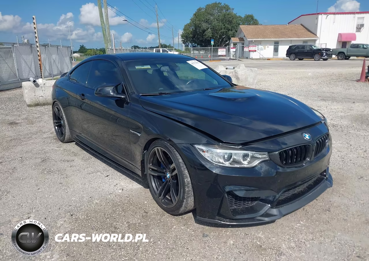 2015 BMW M4