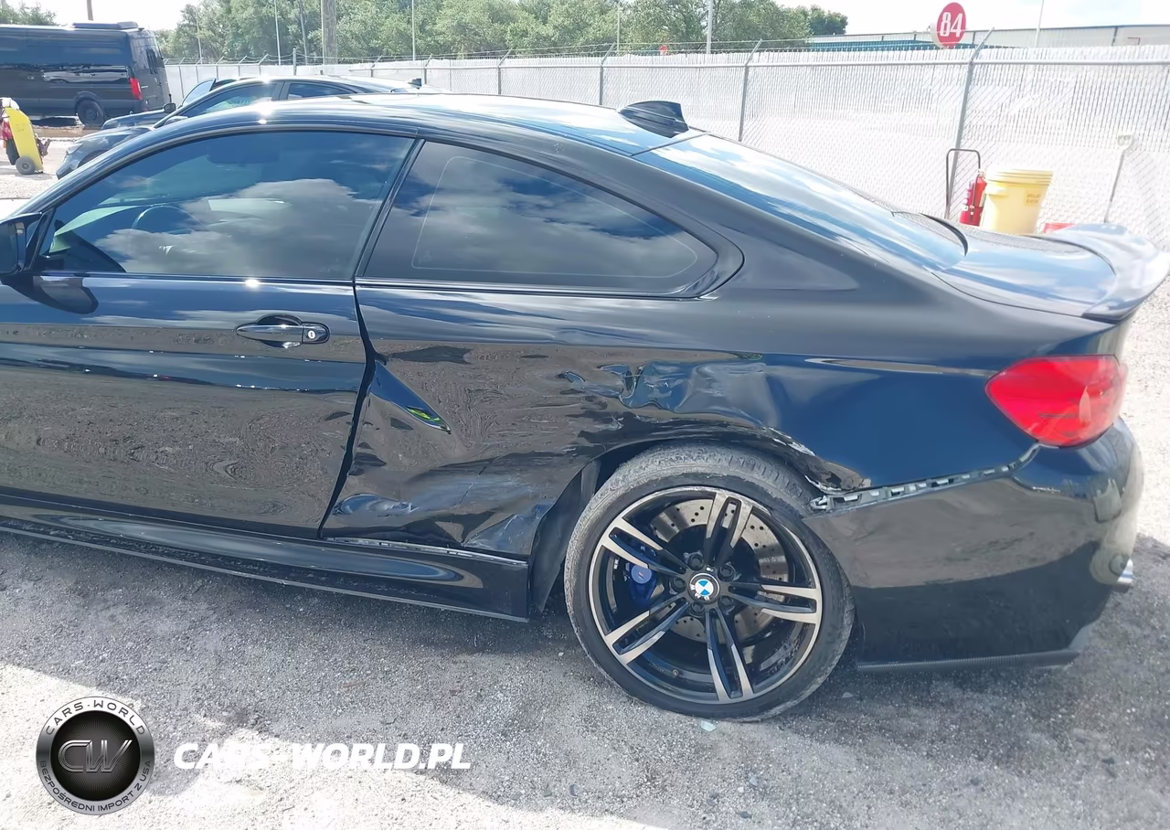 2015 BMW M4 VIN:WBS3R9C51FK334526 - 6