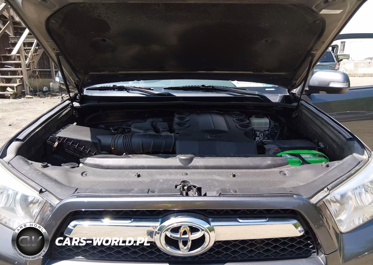 2010 Toyota 4Runner Limited V6 VIN:JTEBU5JR0A5021857 - 10