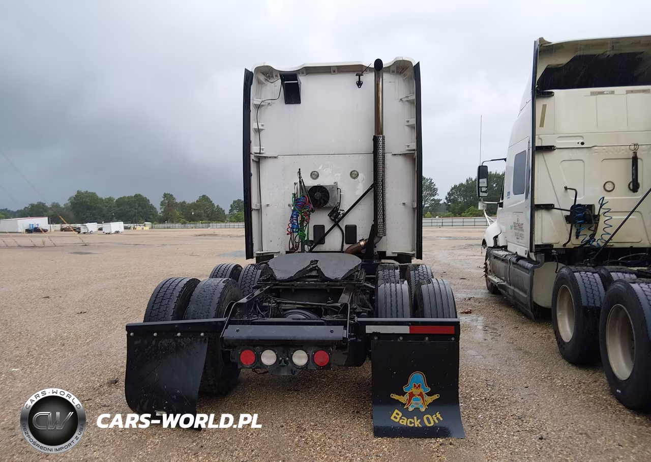 2020 Kenworth T680 VIN:1XKYDP9XXLJ380791 - 18
