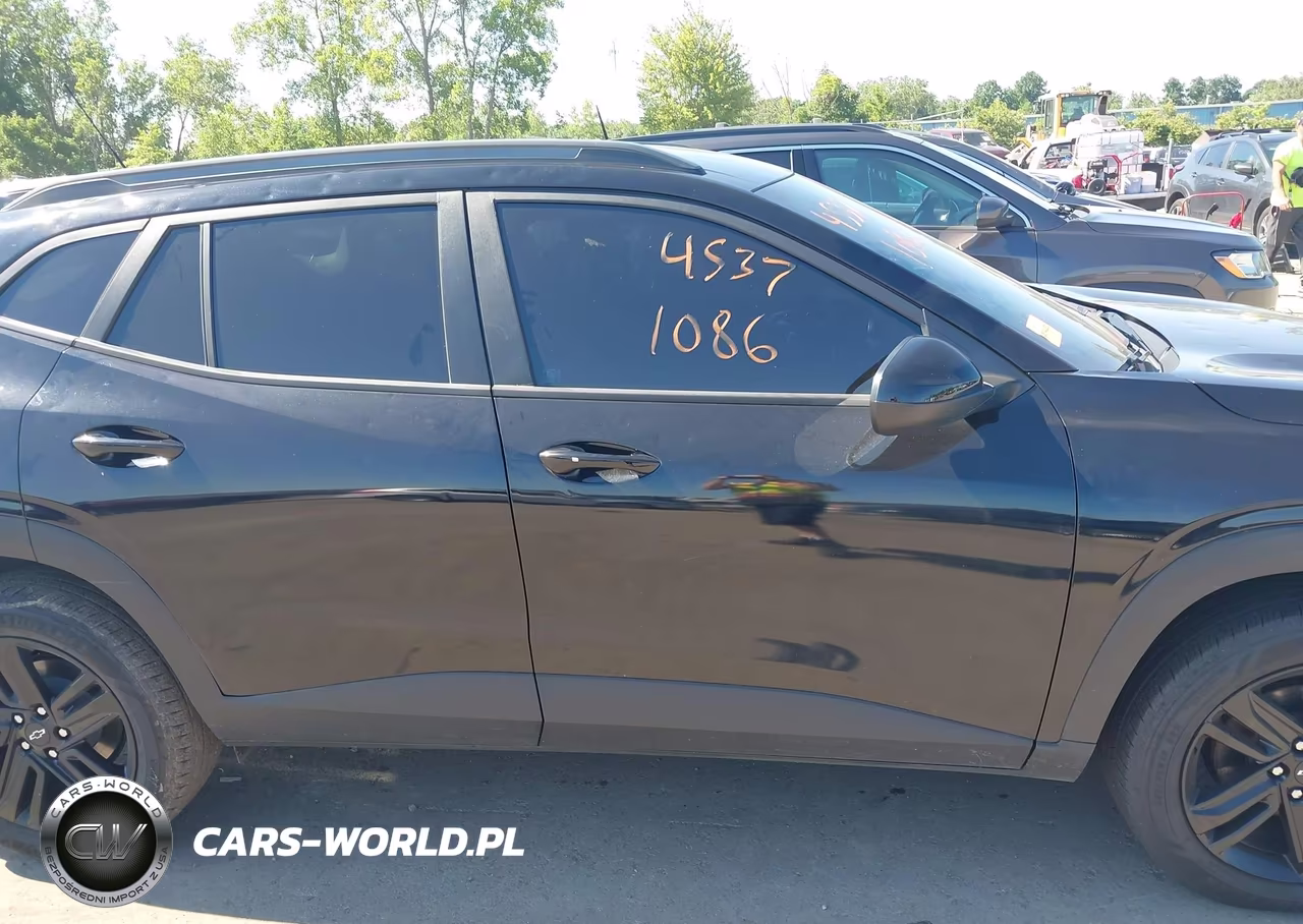 2025 Chevrolet Trax Fwd Activ VIN:KL77LKEP8SC141677 - 13