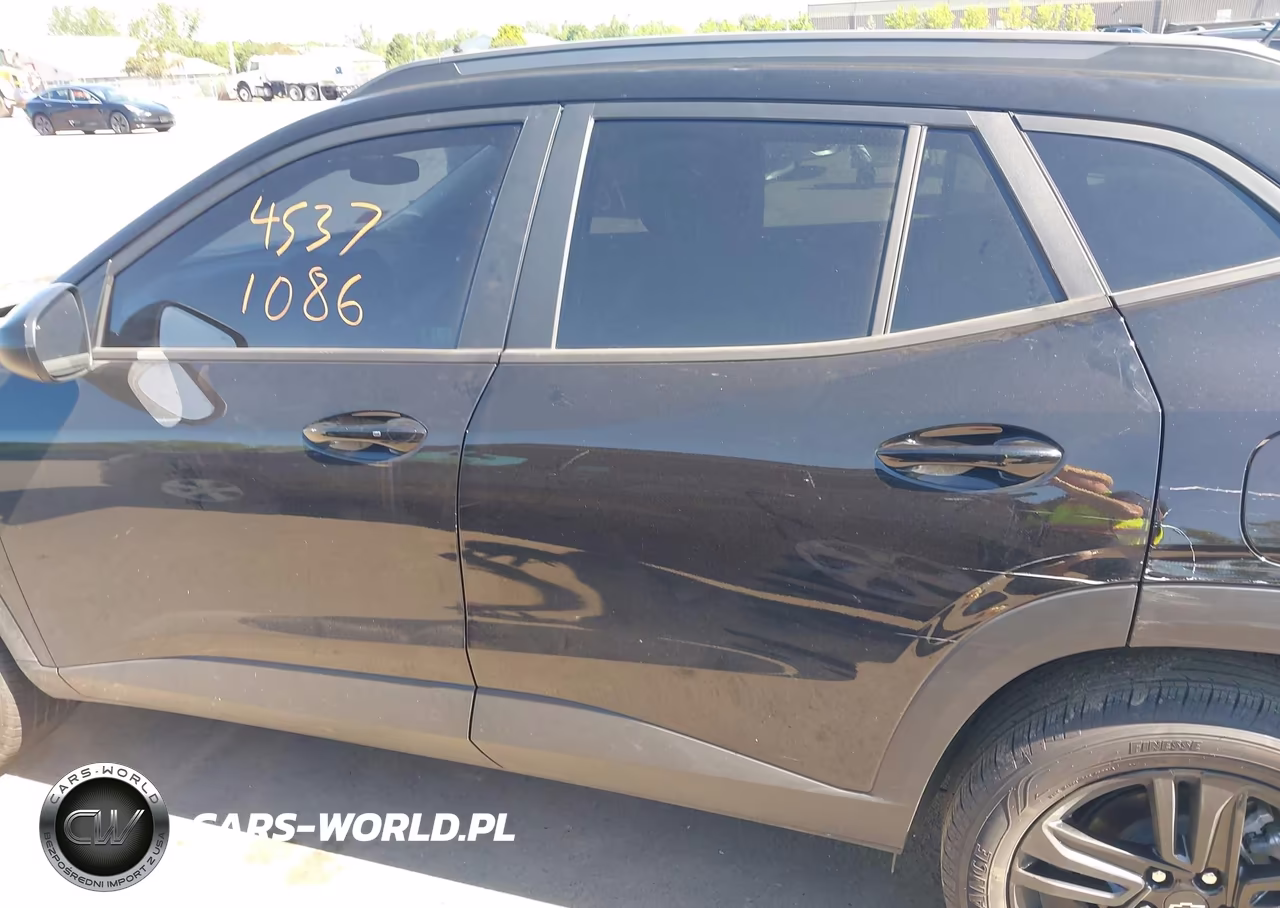 2025 Chevrolet Trax Fwd Activ VIN:KL77LKEP8SC141677 - 14