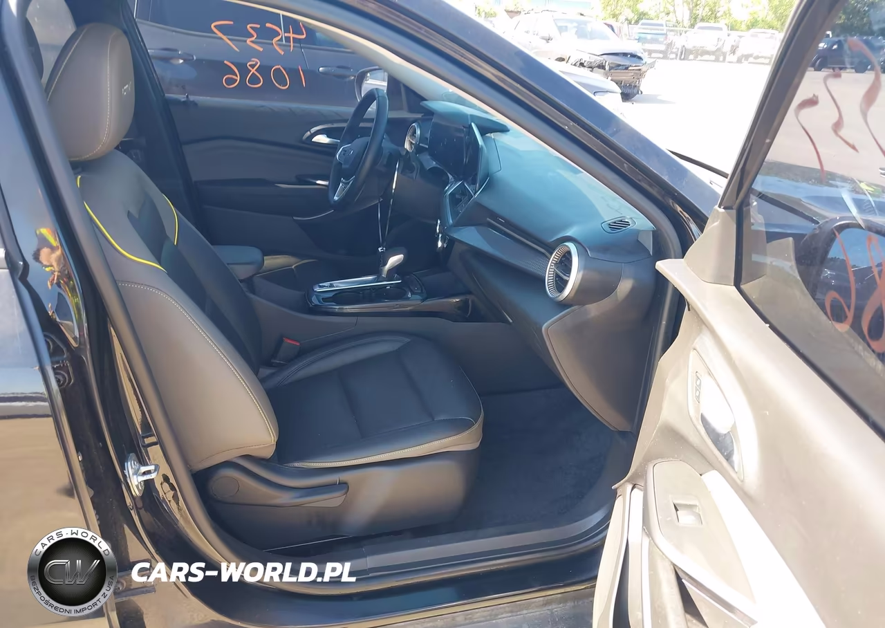 2025 Chevrolet Trax Fwd Activ VIN:KL77LKEP8SC141677 - 5