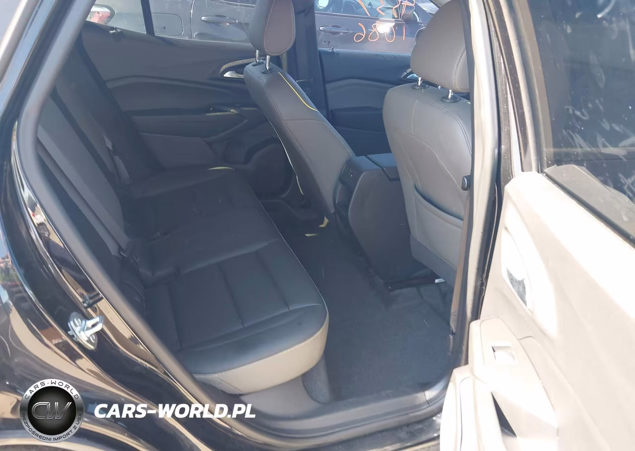 2025 Chevrolet Trax Fwd Activ VIN:KL77LKEP8SC141677 - 8