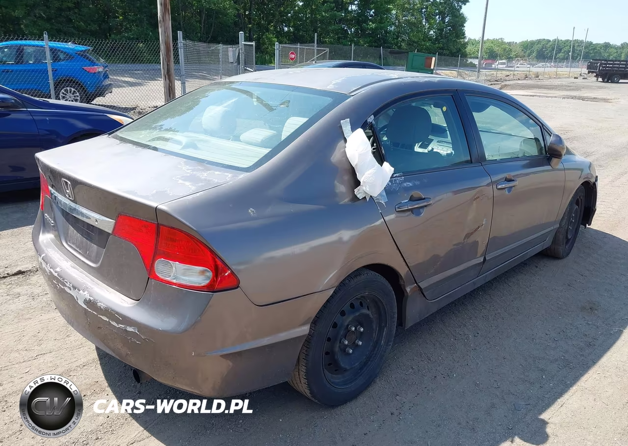 2010 Honda Civic Lx VIN:2HGFA1F55AH528440 - 4