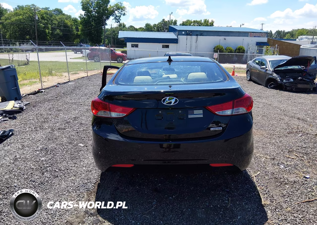 2013 Hyundai Elantra Gls VIN:KMHDH4AEXDU677059 - 16