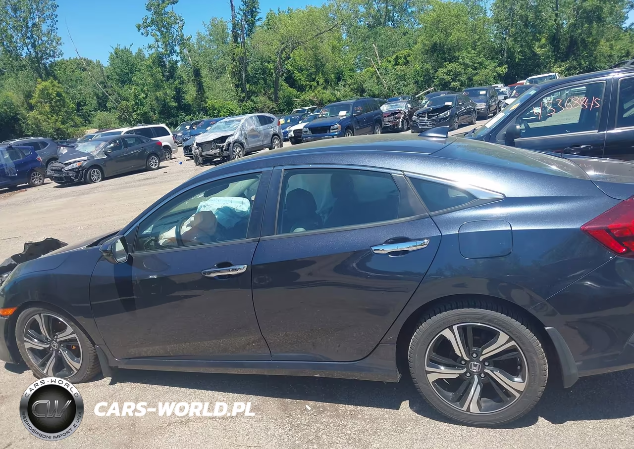 2016 Honda Civic Touring VIN:19XFC1F9XGE014373 - 15
