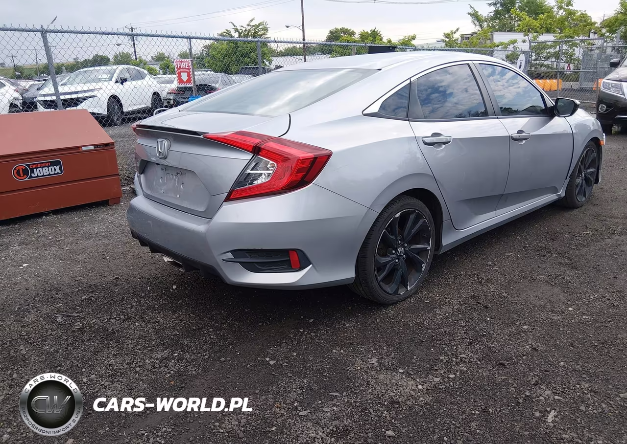 2019 Honda Civic Sport VIN:19XFC2E80KE007195 - 4