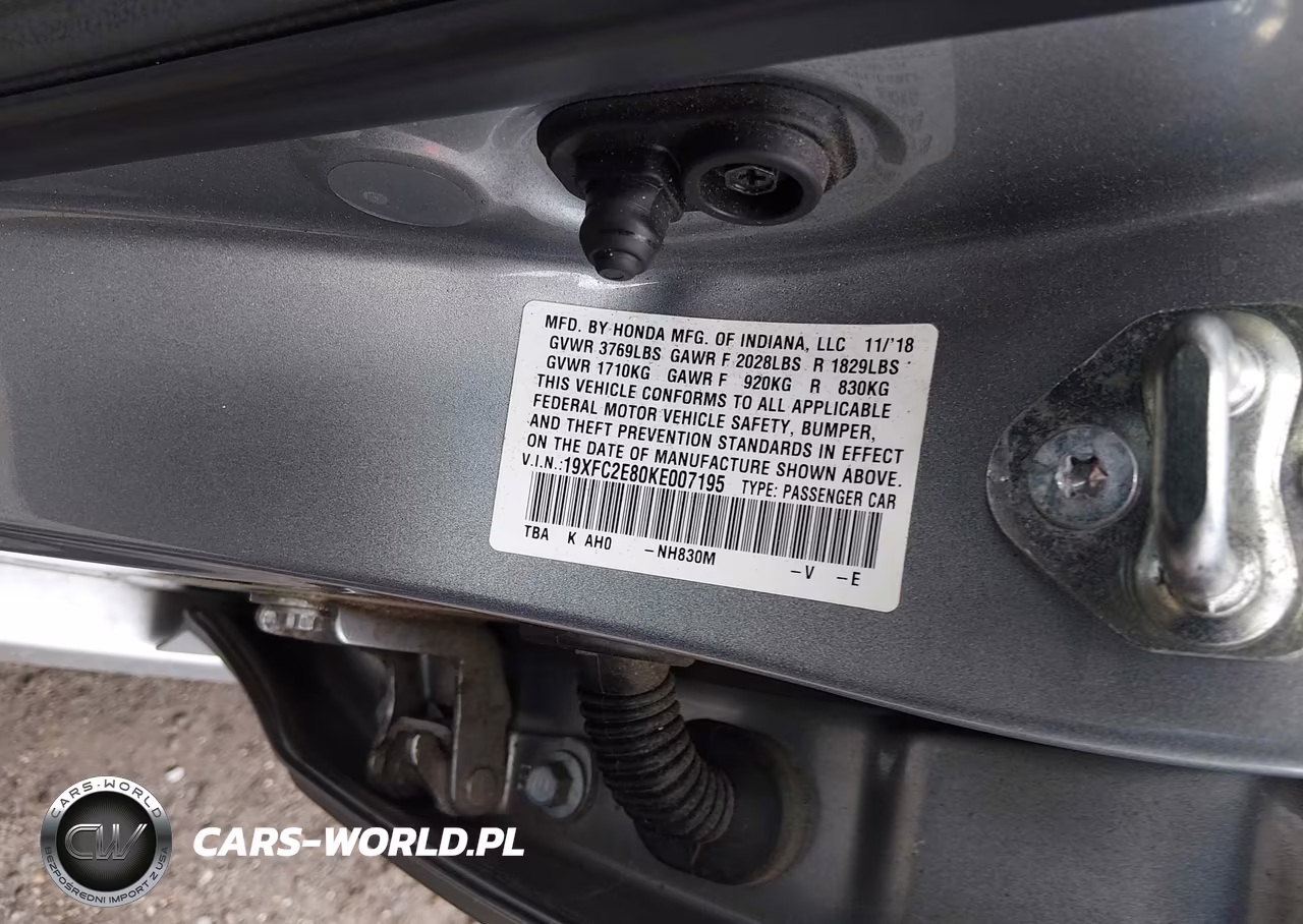 2019 Honda Civic Sport VIN:19XFC2E80KE007195 - 9