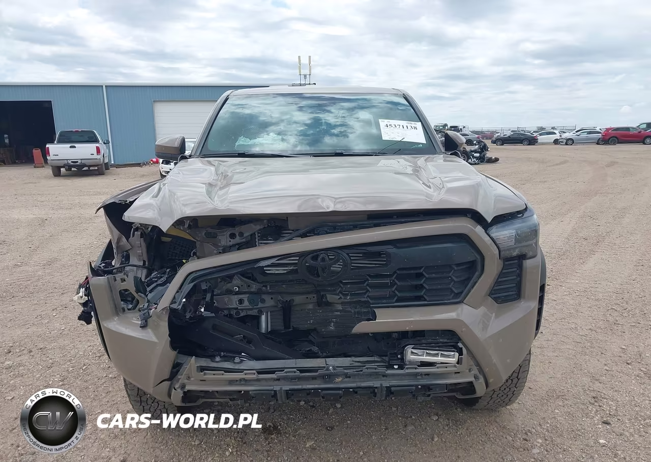 2026 Toyota Tacoma Trd Off Road VIN:3TMLB5JN2TM242952 - 12