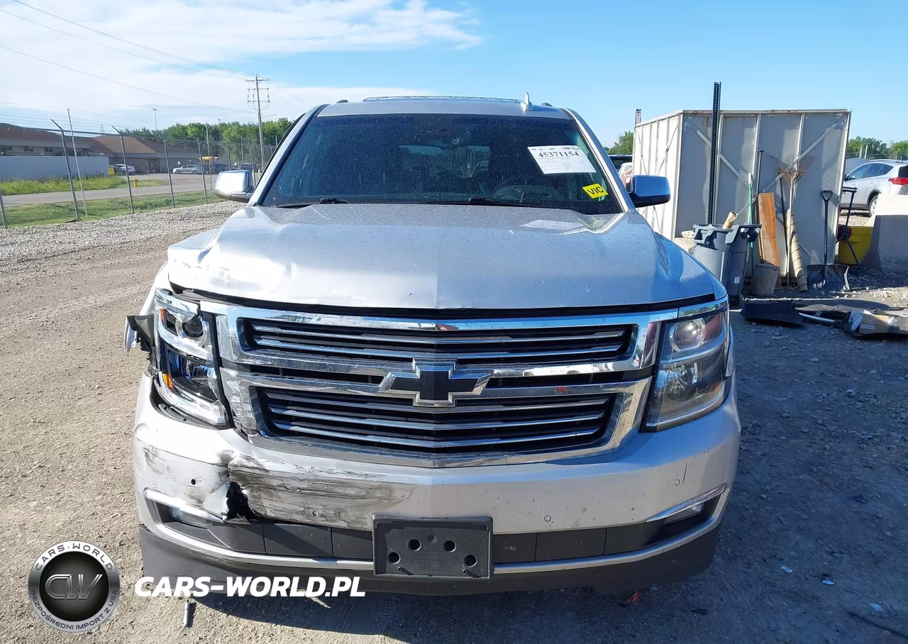 2017 Chevrolet Suburban Premier VIN:1GNSKJKC5HR311213 - 13